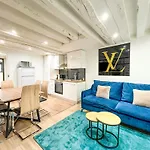 Urban Flat 174 - Vuitton St Denis * Paris